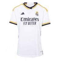 Camisa de time de futebol Real Madrid Federico Valverde #15 Replicas 1º Equipamento Feminina 2023-24 Manga Curta